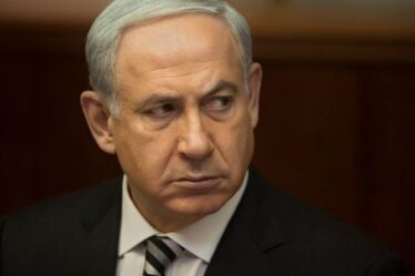 Benjamin Netanyahu sera évincé en tant que Premier ministre israélien alors qu'un nouveau pacte de coalition est convenu