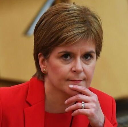 Le SNP sous pression alors qu'un rapport explosif révèle 500 millions de livres sterling d'accords publics sans examen