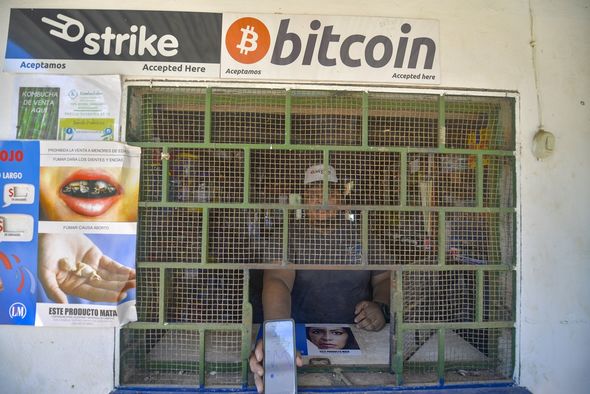 Le Salvador a commencé à accepter le bitcoin comme monnaie