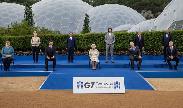 joe biden protocole royal reine réunion sommet du g7 cornwall nouvelles de la famille royale