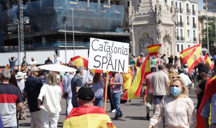 Fureur de l'Espagne: des milliers de personnes protestent contre le plan de grâce "sans contrition" aux comploteurs de l'indépendance catalane