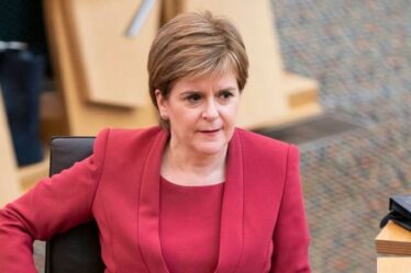La fureur du SNP contre l'affirmation que l'Écosse « fait face à la ruine économique » sans que l'Angleterre « finance » Sturgeon