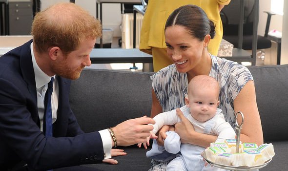 Harry et Meghan avec leur premier-né Archie en 2019