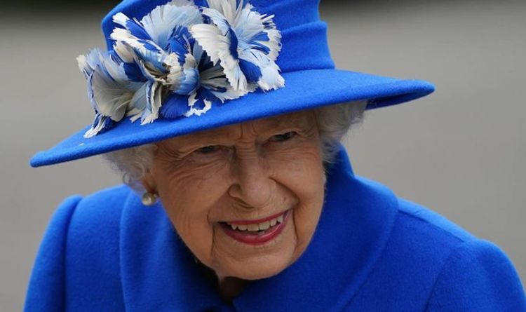 La reine fait une blague sur la météo lors de sa dernière visite avec Anne - "Ce que l'on veut savoir"