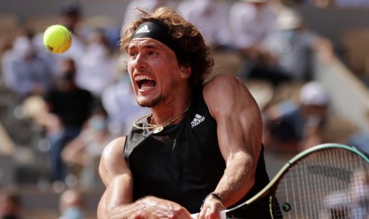 Alexander Zverev fait rage contre l'arbitre dans une diatribe grossière lors de la demi-finale de Roland-Garros