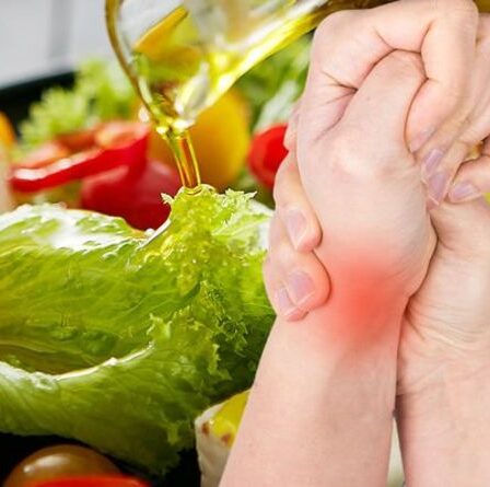 Avertissement d'arthrite : les aliments sains qui peuvent réellement déclencher des symptômes d'arthrite