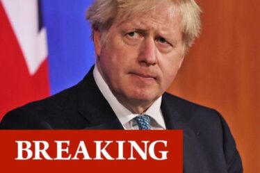 Boris Johnson s'adressera à la nation pour un nouveau plan crucial de restrictions Covid à 18 heures AUJOURD'HUI