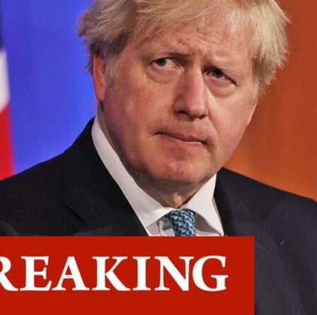Boris Johnson s'adressera à la nation pour un nouveau plan crucial de restrictions Covid à 18 heures AUJOURD'HUI