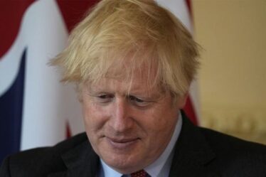 Boris se battra contre l'UE pour sauver les vacances d'été à l'étranger au milieu des craintes de la variante Delta