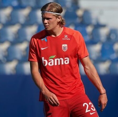 Chelsea « accepte des conditions personnelles » avec Erling Haaland dans un grand pas vers un transfert de 150 millions de livres sterling