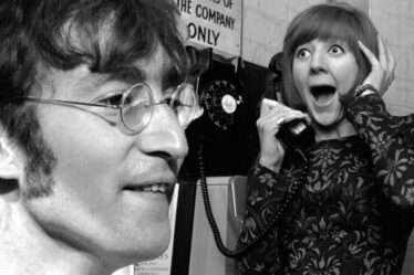 Cilla Black: John Lennon a fait une remarque torride «sans culotte» pour jouer sur scène