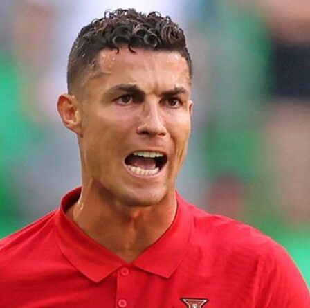 Demande de numéro de maillot de Cristiano Ronaldo après "l'offre de contrat de table" de Manchester United