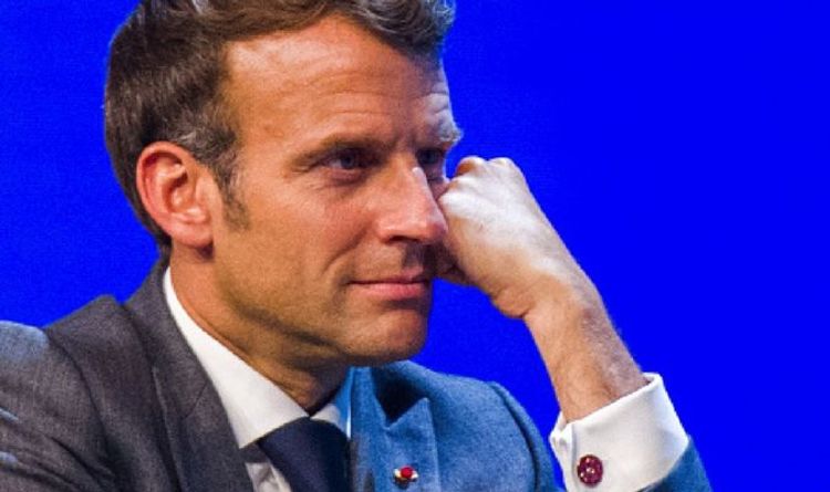 Du sang sur ses mains !  Emmanuel Macron humilié en tant que leader français accusé d'avoir causé 15 000 morts