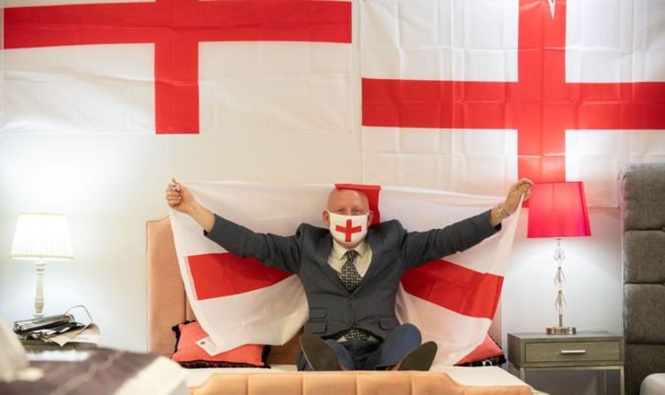 Euro 2020: le propriétaire d'un magasin de lit décore sa boutique avec 400 drapeaux anglais