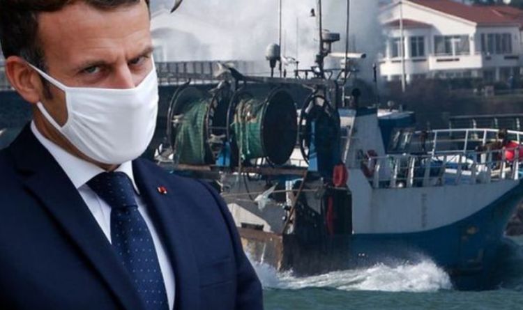« Faites payer le Royaume-Uni ! »  Fuming Macron prend la ligne dure comme punition pour le naissain de pêche