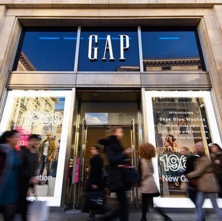 Fermetures de magasins GAP : des milliers d'emplois menacés alors que GAP s'apprête à fermer TOUS les magasins au Royaume-Uni