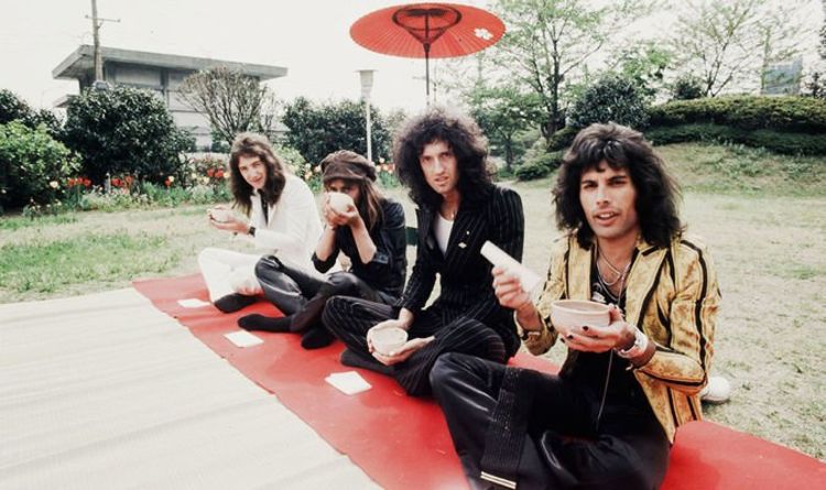 Freddie Mercury et Queen au Japon « était comme la seconde venue des Beatles » – REGARDER