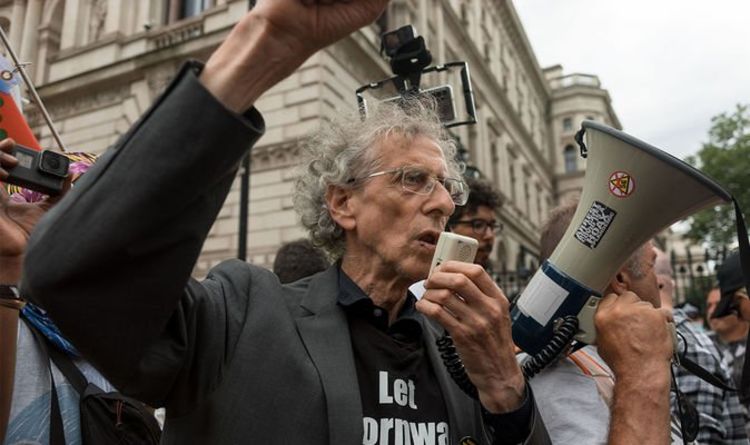 Fury alors que Piers Corbyn proteste CONTRE les gens qui reçoivent des coups de Covid – «Un objet de ridicule»