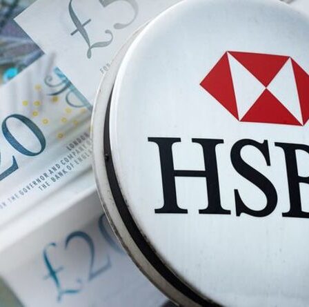 HSBC UK annonce que les nouveaux clients peuvent obtenir 125 £ en espèces à partir d'aujourd'hui - ainsi qu'un taux d'intérêt de 1%
