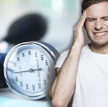 Hypertension artérielle : les maux de tête pourraient indiquer une crise hypertensive – que faire ?