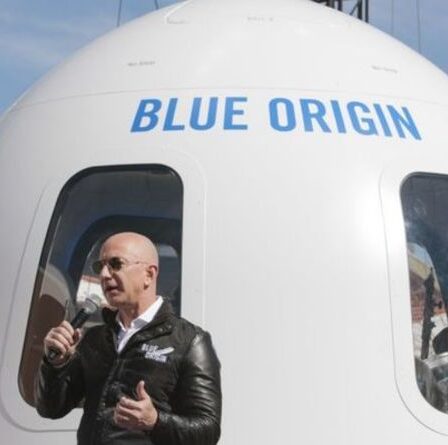 Jeff Bezos : le vol de Blue Origin dans l'espace avec le fondateur d'Amazon ramène 28 millions de dollars au soumissionnaire retenu