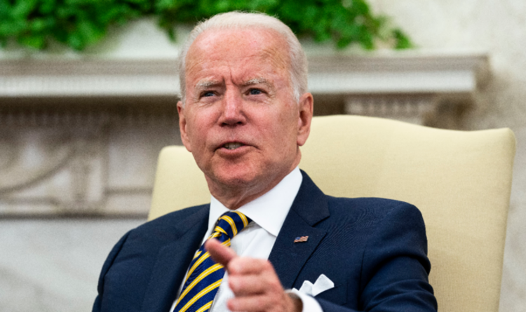 Joe Biden prévient que l'Iran n'obtiendra "jamais" d'arme nucléaire après les rapports de frappe sur une base américaine