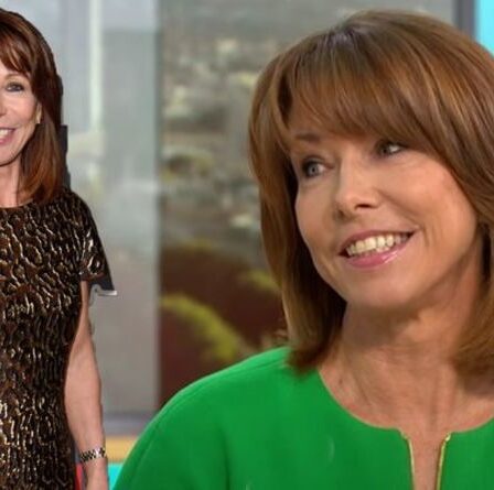 Kay Burley célèbre en annonçant le retour de Sky News après 6 mois de suspension