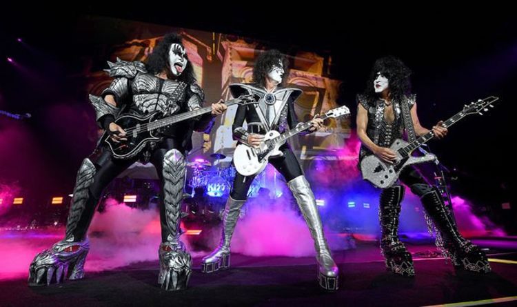 Kiss revient en live avec un set de cinq chansons au New York Tribeca Film Festival