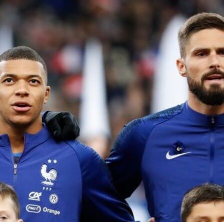 Kylian Mbappe déterre l'attaquant de Chelsea Olivier Giroud alors que la France campe dans la tourmente