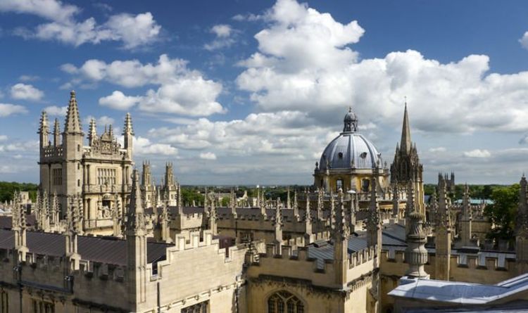L'Université d'Oxford dans une rangée de censure « réveillée » alors que le journal prévoit de COUPER les histoires « problématiques »