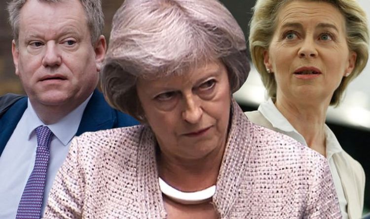 La "faiblesse" de Theresa May blâmée comme "source de problème" derrière l'amertume du Brexit avec l'UE