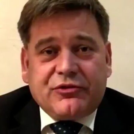 La guerre commerciale entre le Royaume-Uni et la France « va s'aggraver » alors que les tensions de l'UE montent en flèche face au contrecoup du protocole NI