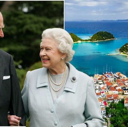 La reine a évité une visite d'État au lieu de naissance du prince Philip en raison d'une histoire «difficile»