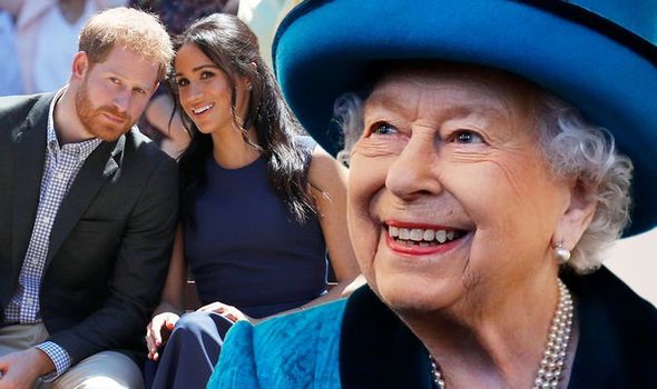 La reine éclate de joie à la naissance d'un bébé royal - message spécial envoyé à Meghan et Harry