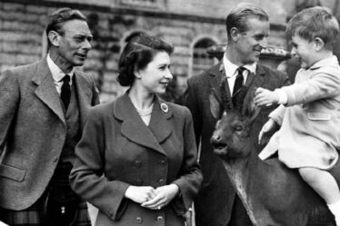 La reine publie une photo déchirante de la fête des pères du roi George VI et du prince Philip