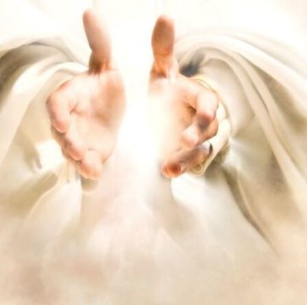 La vie après la mort : l'expérience de la mort imminente prouve à l'homme que « Dieu est RÉEL »