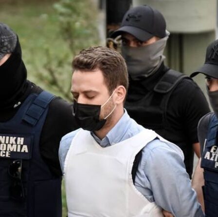 Le pilote grec est « grand désolé » pour avoir tué sa femme Caroline