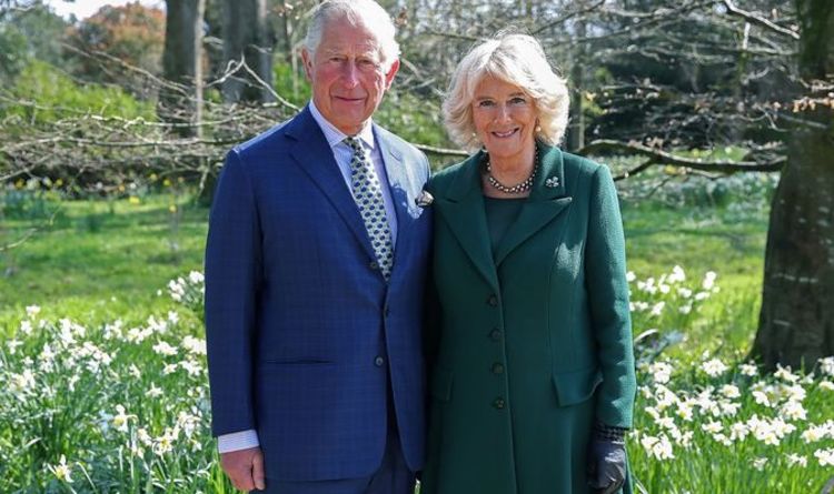 Le prince Charles énumère ses meilleurs choix pour le club de lecture en ligne de Camilla – Cinq titres