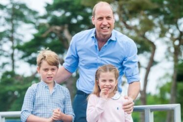 Le prince William ignore la querelle de Harry pour une journée de plaisir avec George et Charlotte en train de rire