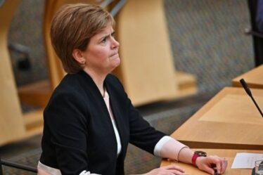 Le rêve de Sturgeon en lambeaux: le soutien à l'indépendance écossaise tombe à son plus bas niveau depuis des années