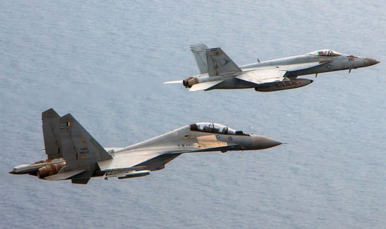 Les craintes de guerre en mer de Chine méridionale augmentent alors que les États-Unis soutiennent la Malaisie contre "l'intrusion" d'un avion de guerre à Pékin