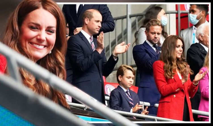 Les fans royaux ravis alors que Kate éblouit lors du match Angleterre-Allemagne – George a eu droit à une journée spéciale