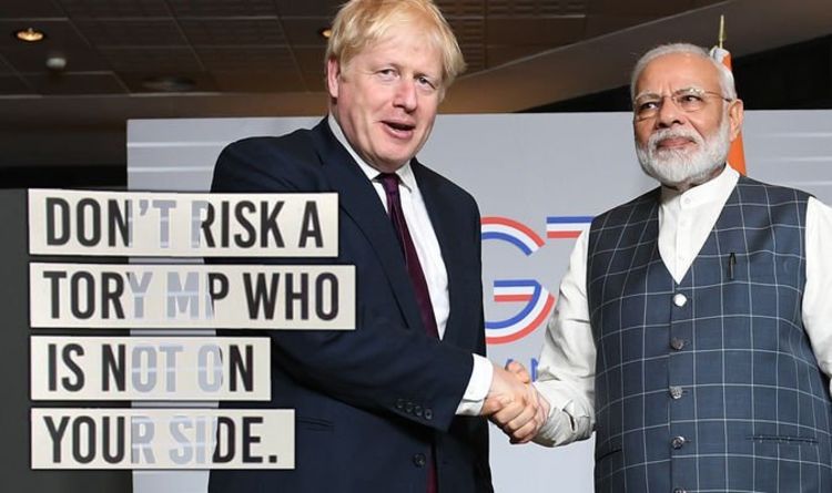 Les travaillistes attaqués par leurs propres partisans pour un tract d'élection partielle bizarre -Boris photographié avec Modi