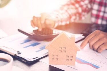Les trop-payés hypothécaires après le verrouillage peuvent être une « décision astucieuse », mais les emprunteurs doivent « être prudents »