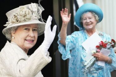 « L'ouverture plutôt que la distance » : comment Queen a révolutionné la tradition de la vague royale de la mère