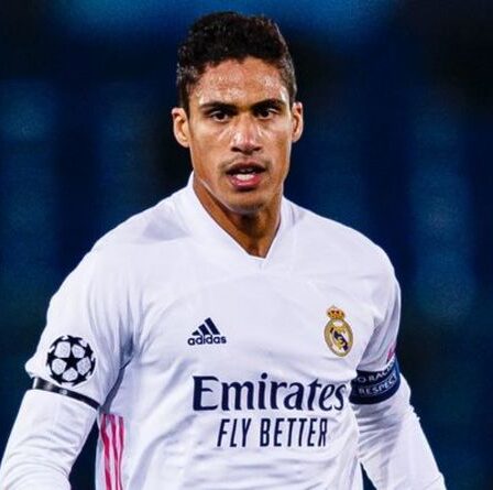 Man Utd se prépare pour le duel de transfert de Raphael Varane avec le PSG comme cible pour la sortie du Real Madrid