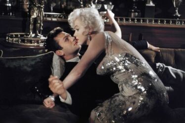 Marilyn Monroe: Tony Curtis a affirmé que leur affaire Some Like It Hot avait abouti à une grossesse