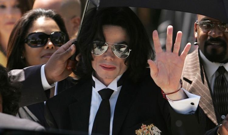 Michael Jackson s'est mis à l'hôpital après qu'une "danse vigoureuse" ait fait craindre une crise cardiaque