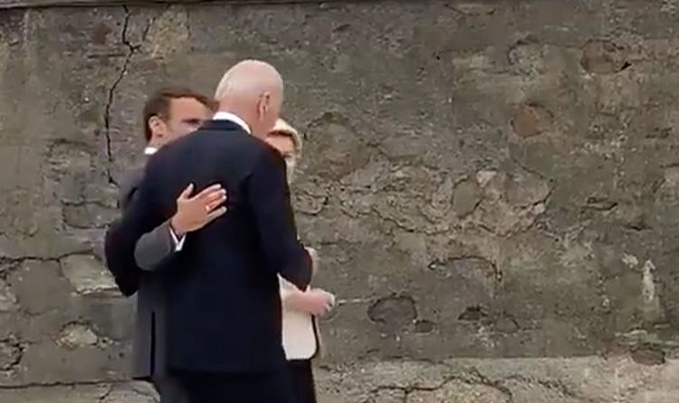 Moment où Macron se jette sur Biden pour un murmure de violation de Covid quelques secondes après la photo du G7