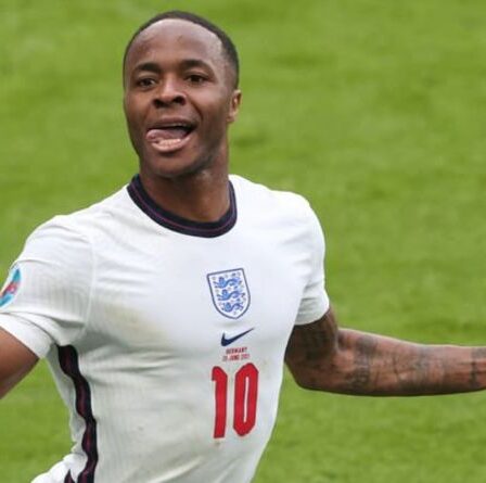 Notes des joueurs anglais contre Allemagne: Sterling l'un des cinq à obtenir un 8 dans une victoire historique